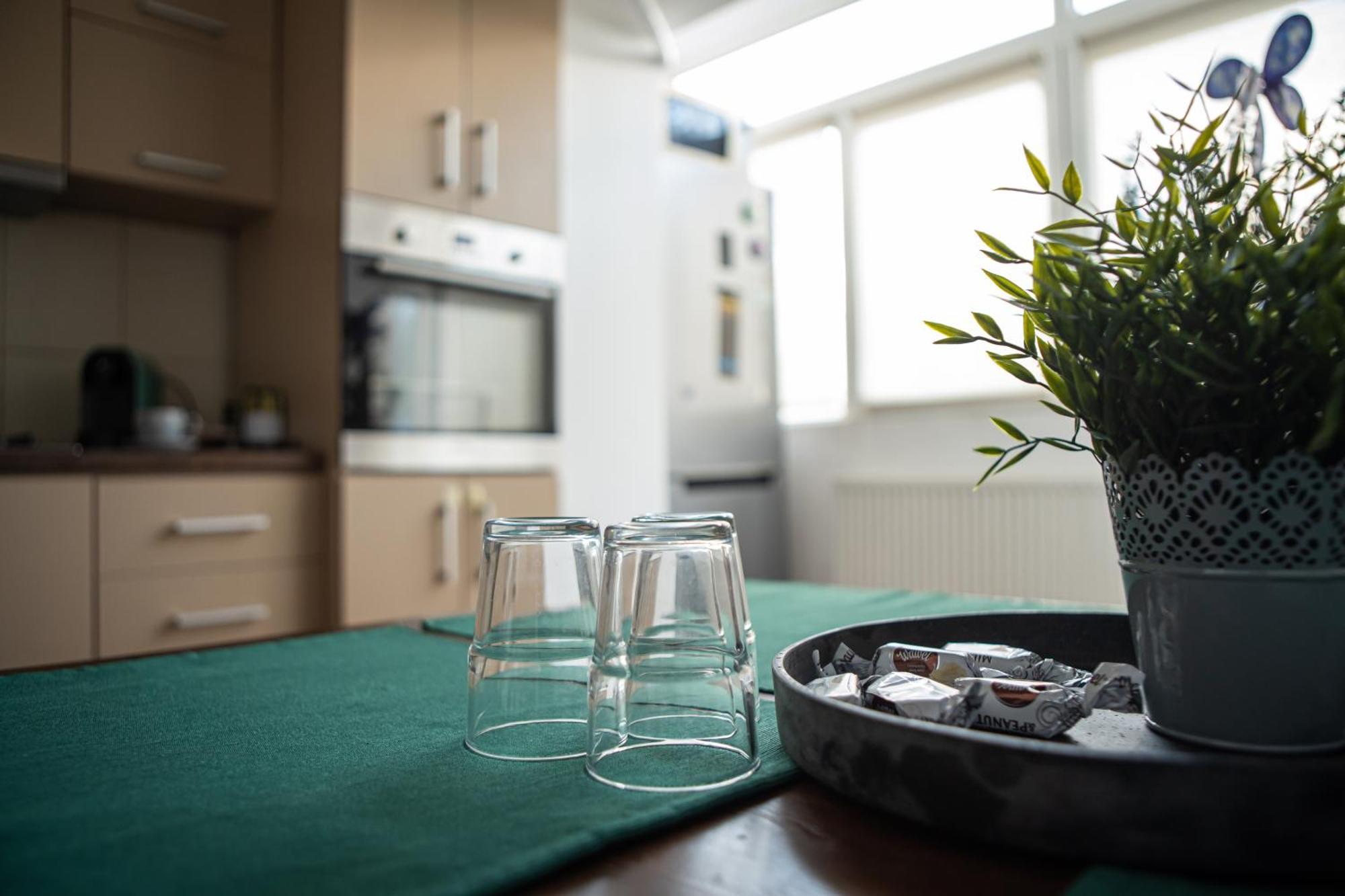 Henriett'S Cosy Place Сату-Маре Экстерьер фото